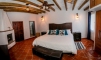 Casa Arco Dorado